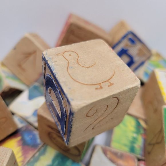 Vintage Taiwan Wooden Building Blocks 40 pc - Picture 11 of 12